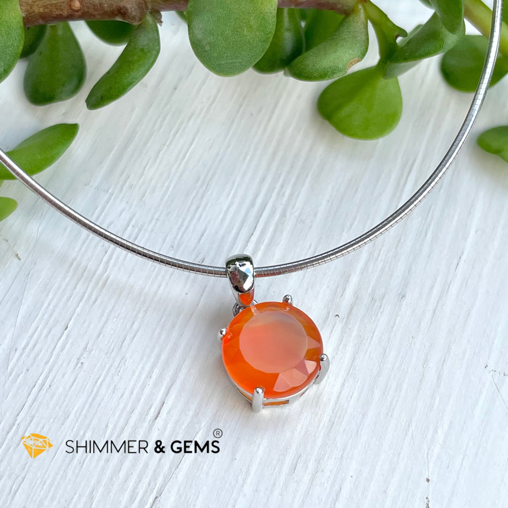 Carnelian Round Pendant In 925 Silver (For Emotional Balance & Creativity) Charms Pendants