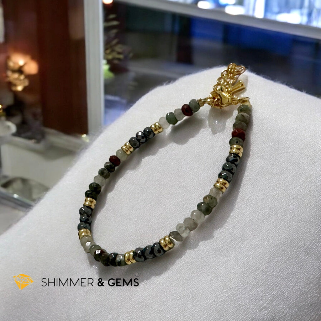 Health Wellness Bracelet
(Bloodstone & Hematite 4mm Rondelle in Stainless Steel Adjustable Chain)