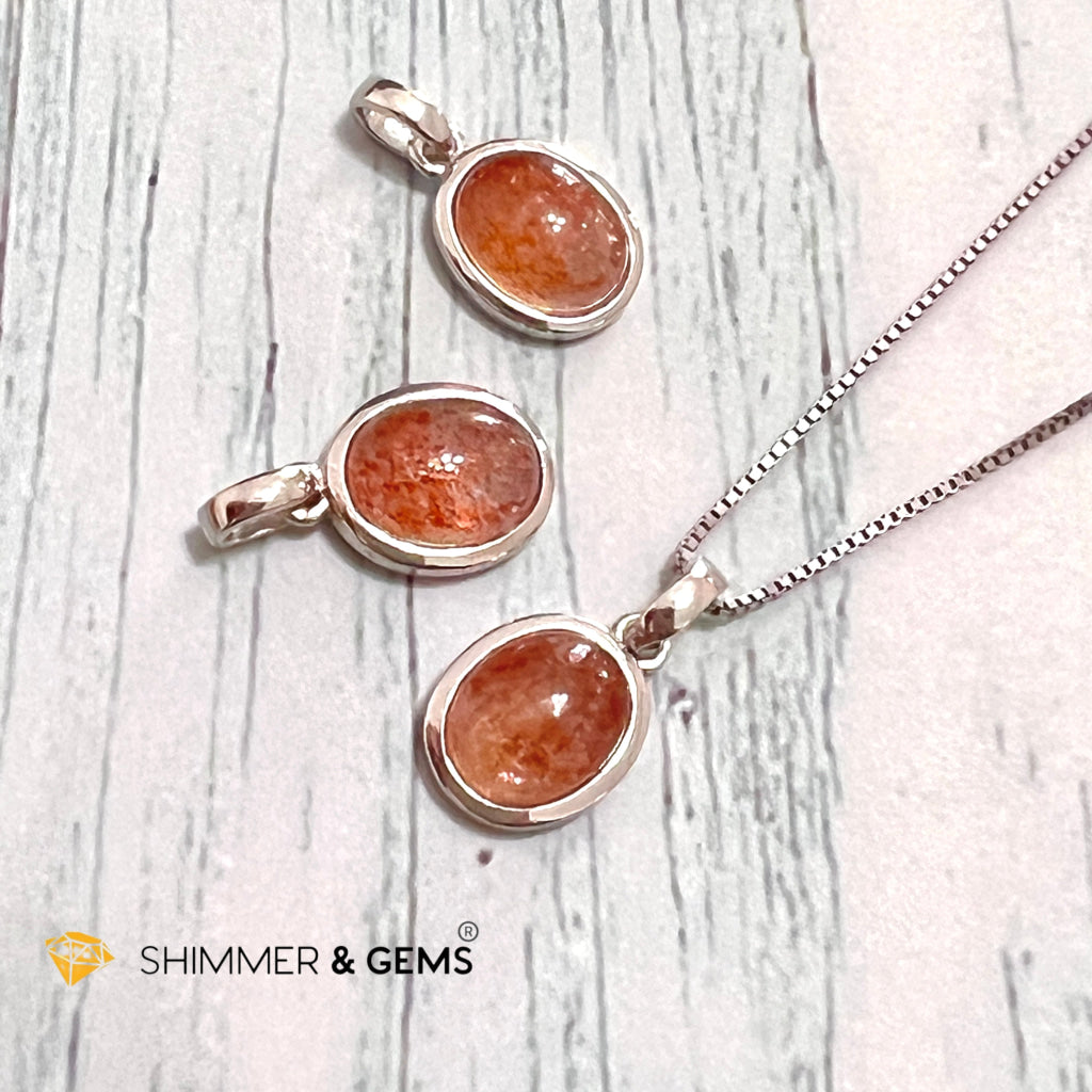 Sunstone Oval 925 Silver Pendant