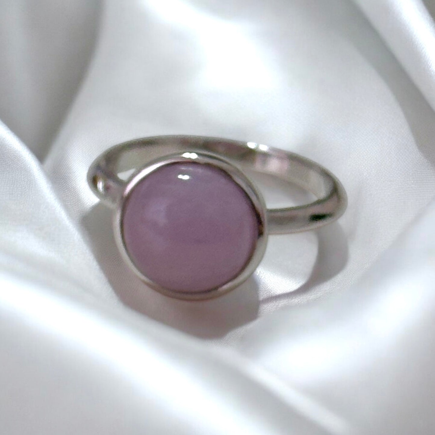 Kunzite 10mm Round 925 Silver Ring