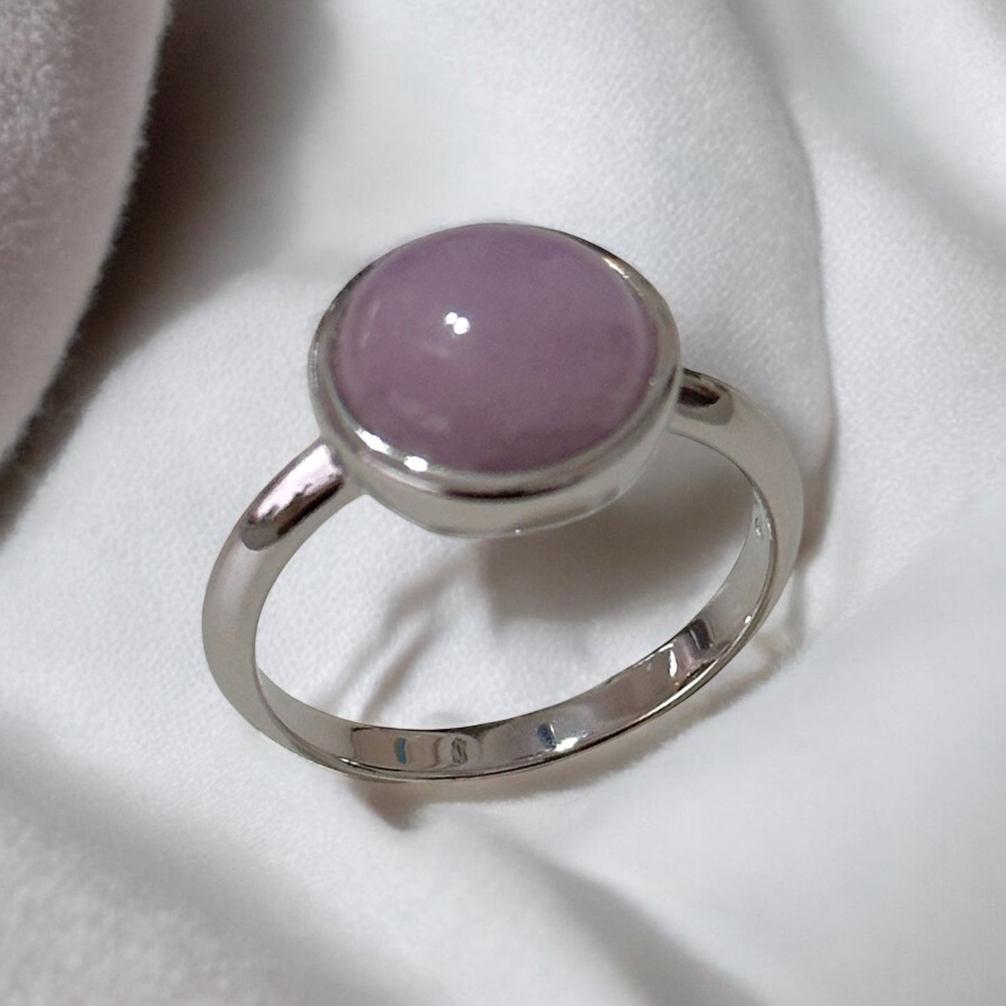 Kunzite 10mm Round 925 Silver Ring