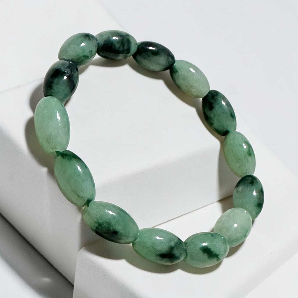 Natural Jadeite Olive Cut Bracelet (Burma) Type A, Medium Beads Premium