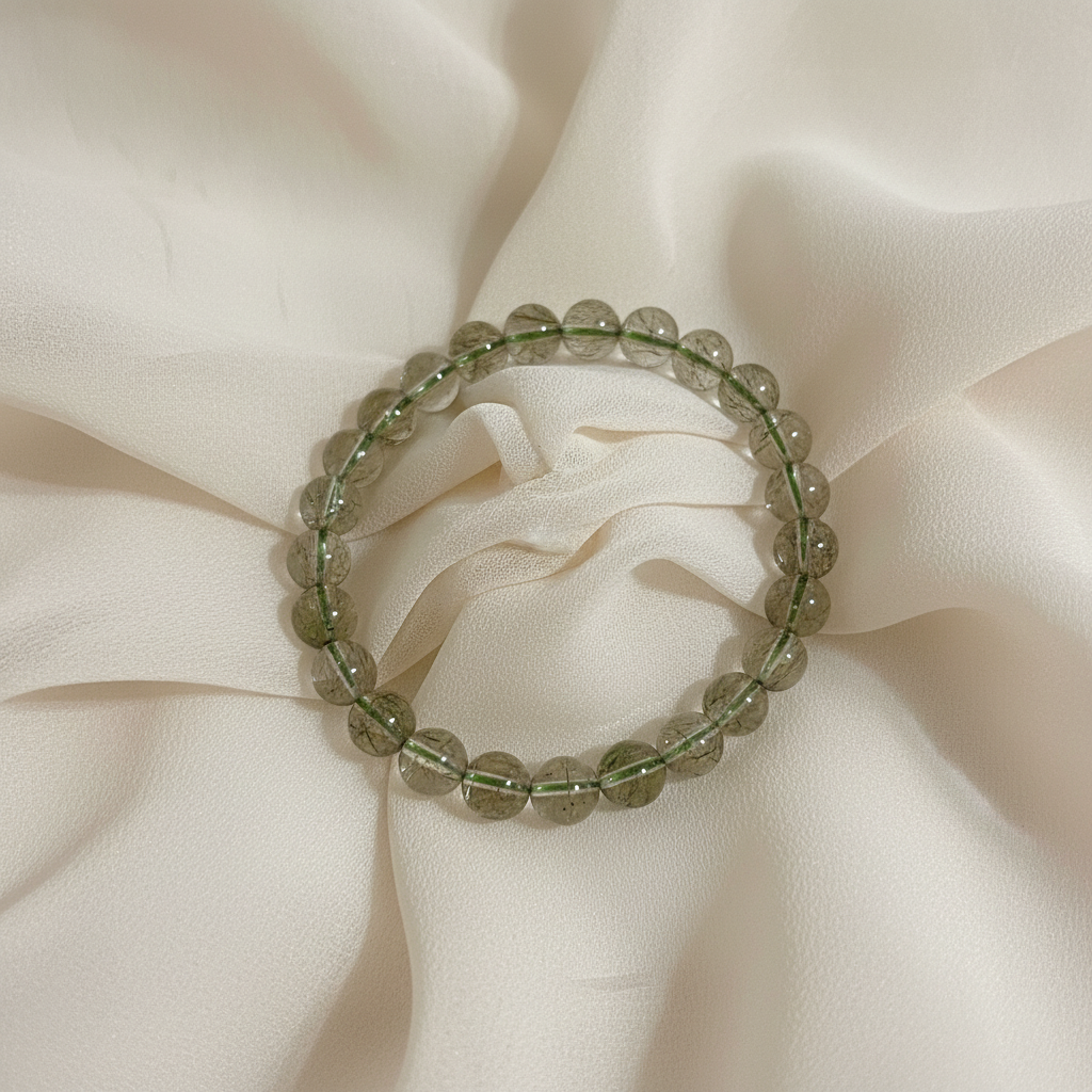 Green Tourmaline Rutilated Bracelet (Very Rare)8-9mm