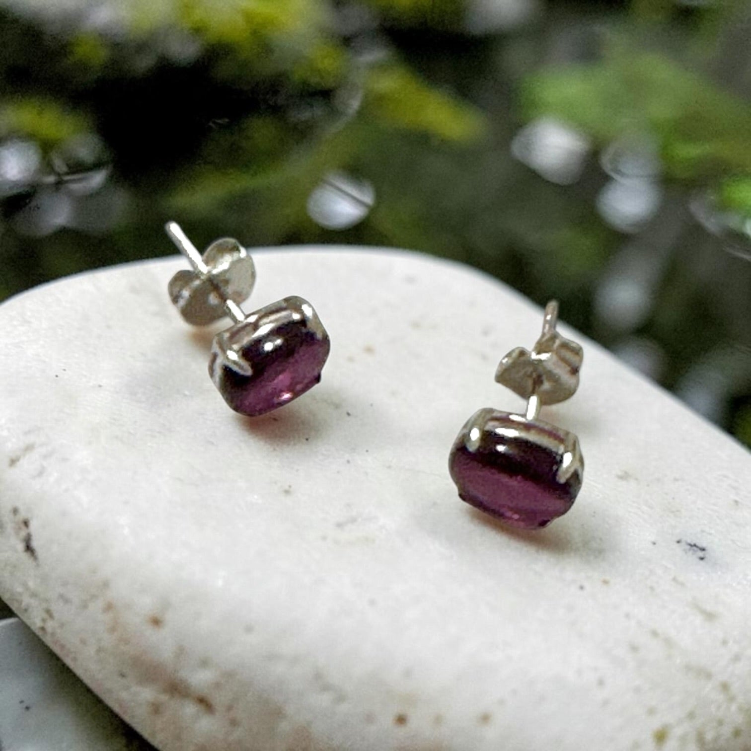 Garnet 6×8mm Oval 925 Silver Earrings