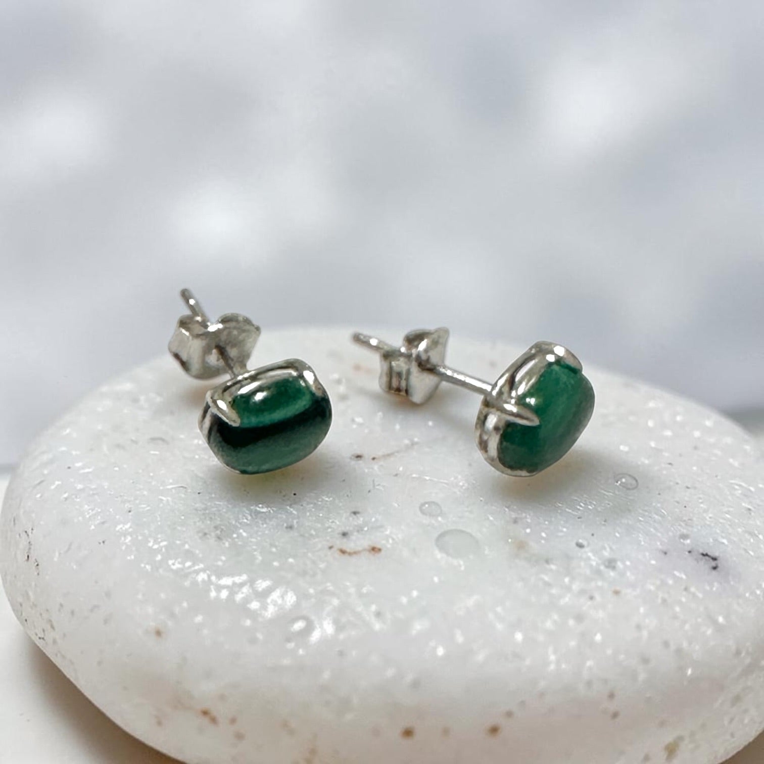 Malachite 6×8mm Oval 925 Silver Earrings