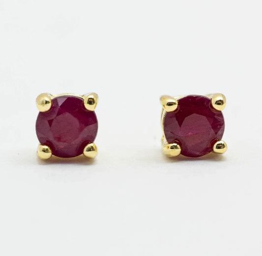 Solitaire Ruby Round Earrings Gold Plated 925 Silver 4mm (Soul-Led Success)