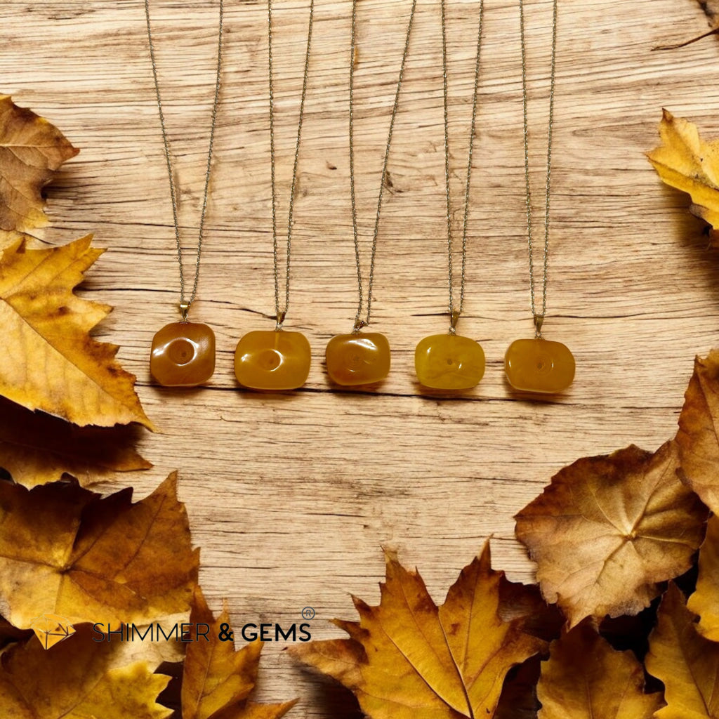 Amber Card No Worries 18k Gold Pendant with Free 14k Gold-Filled Chain (Aelthira Gold Atelier)30mm