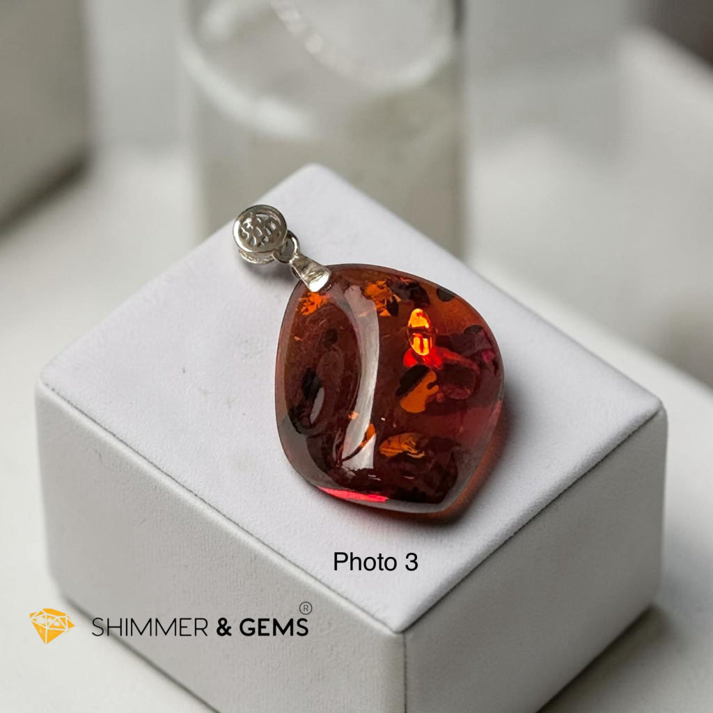 Amber Premium Pendant in 925 Silver (Magnetism & Charm)
