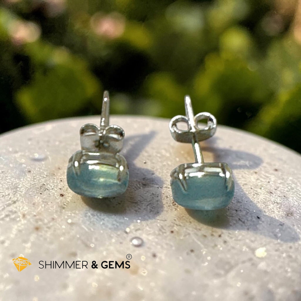 Aquamarine 6×8mm Oval 925 Silver Earrings