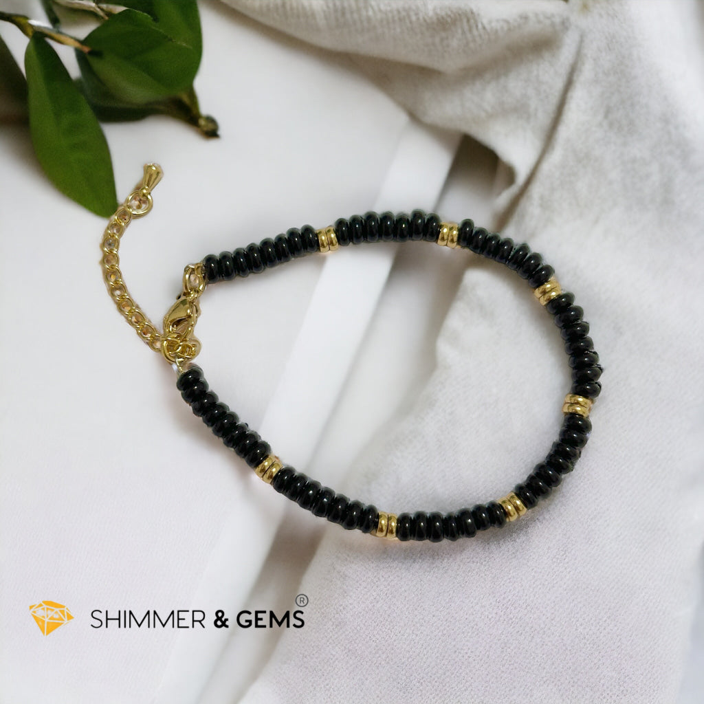 Black Onyx 4mm Rondelle Bracelet with stainless steel chain