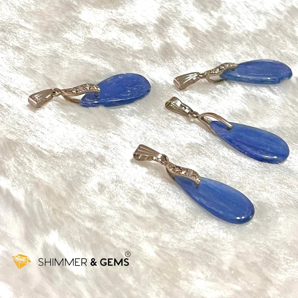 Blue Kyanite Drop Pendant  (Alloy)