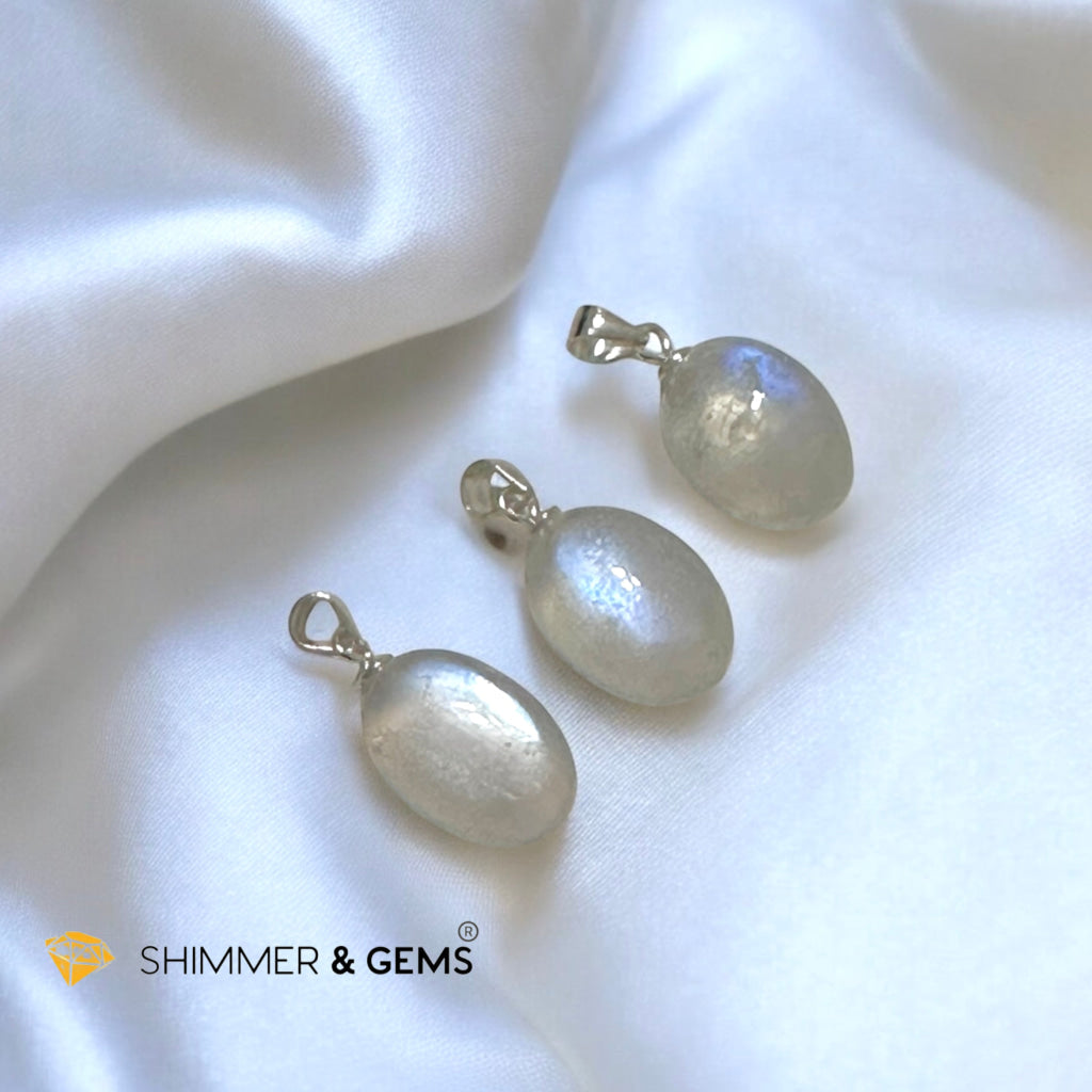 Blue Moonstone Oval Pendant 925 Silver- Magnet for Love