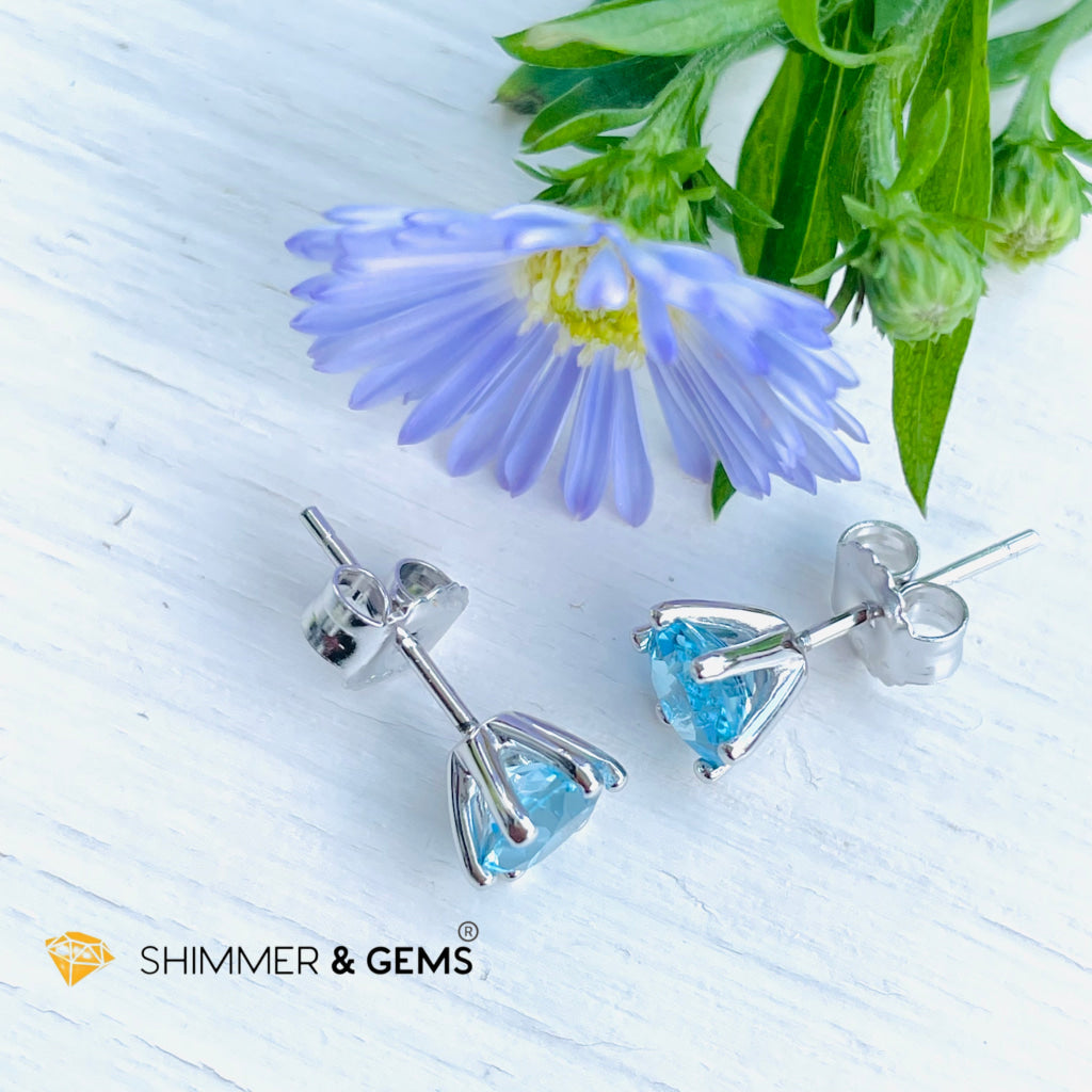 Blue Topaz Blooming Flower 6Mm Earrings Grade Aaa (Calm & Communication) Per Pair (6Mm)