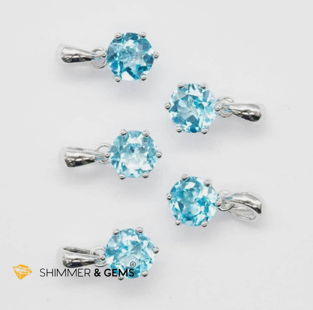 Blue Topaz Blooming Flower 6Mm Pendant (Calm & Communication) Aaa Grade Only (Per Piece) Charms