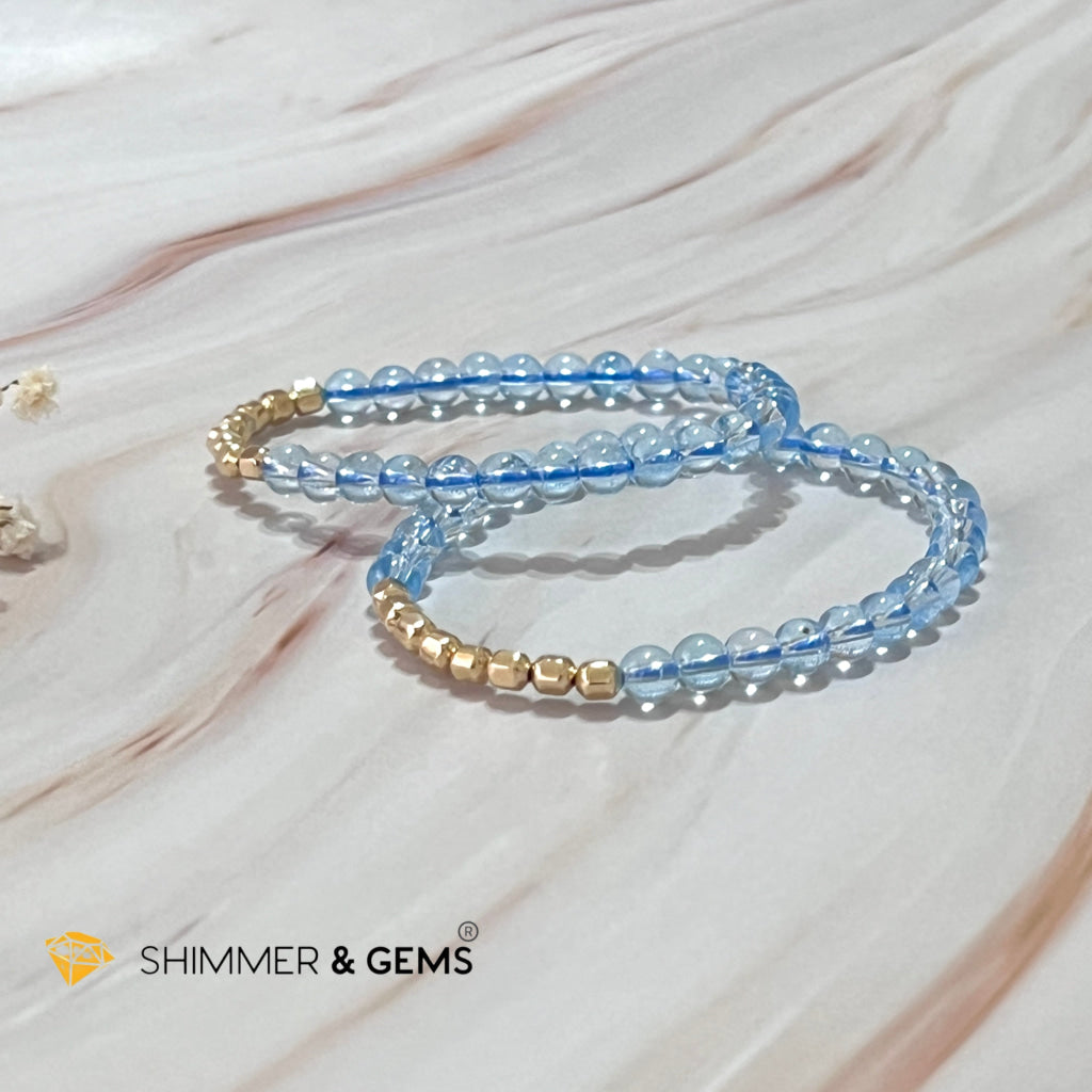 Blue Topaz Fortune 8 Bracelet (5.5Mm)