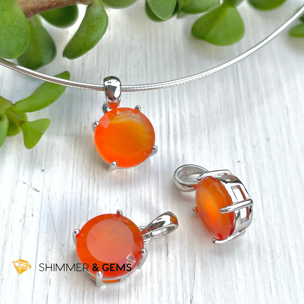Carnelian Round Pendant In 925 Silver (For Emotional Balance & Creativity) Charms Pendants