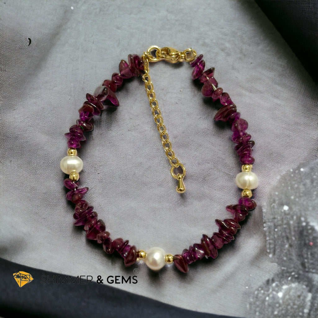 Garnet Chips & Freshwater Pearl 14k gold plated Stainless steel Chain Bracelet