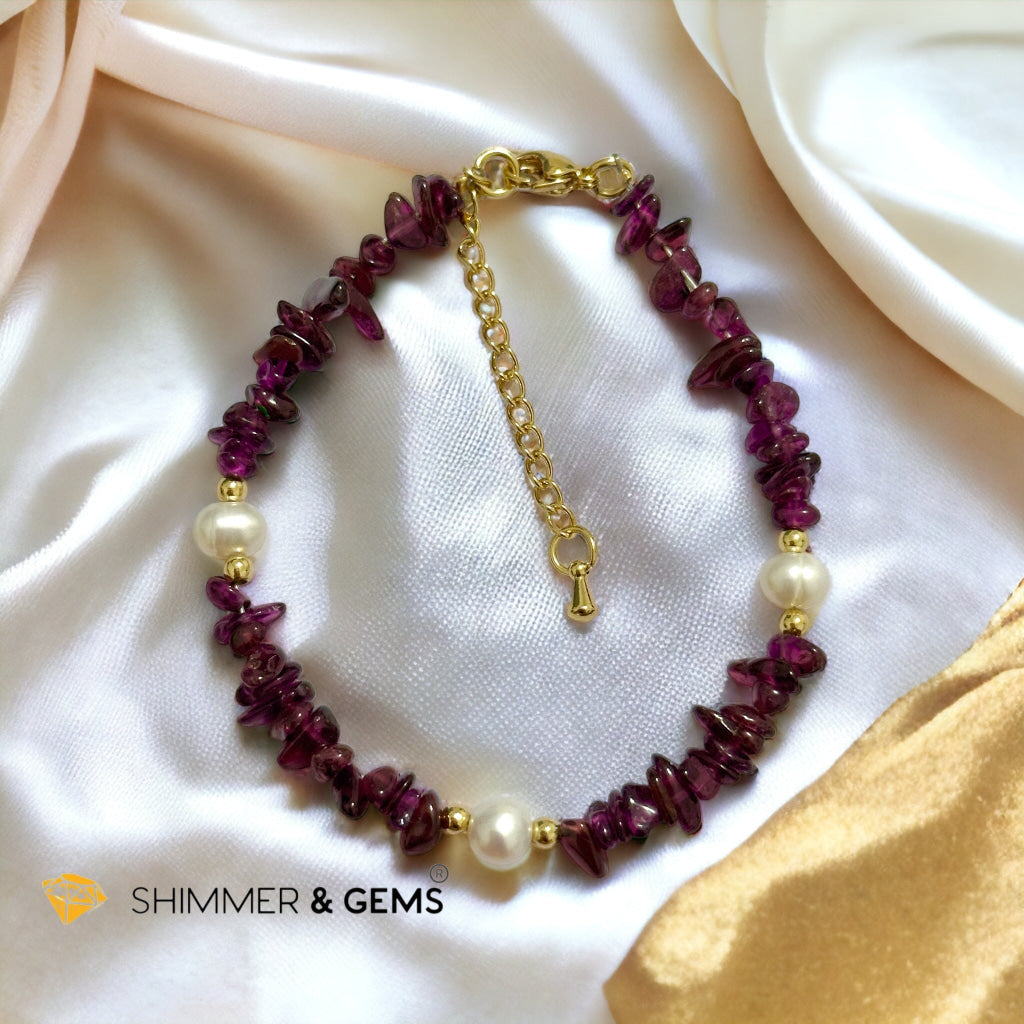 Garnet Chips & Freshwater Pearl 14k gold plated Stainless steel Chain Bracelet