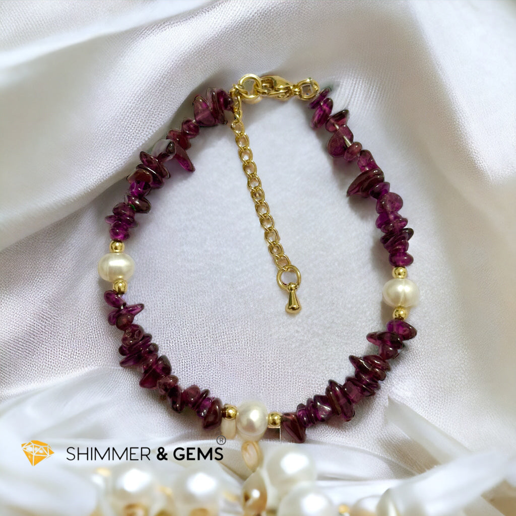 Garnet Chips & Freshwater Pearl 14k gold plated Stainless steel Chain Bracelet