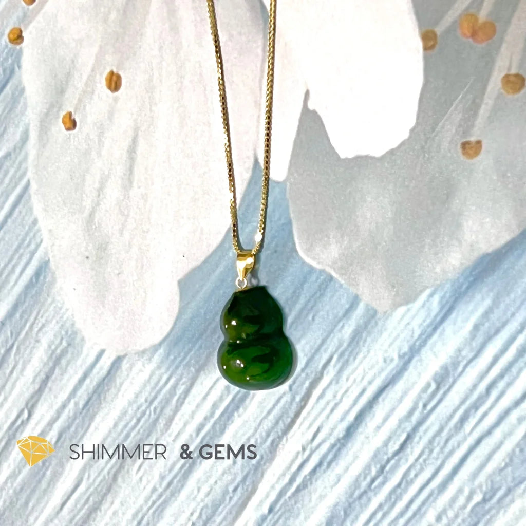 HULU  Green Jade Nephrite 18k Gold Pendant (Gourd)