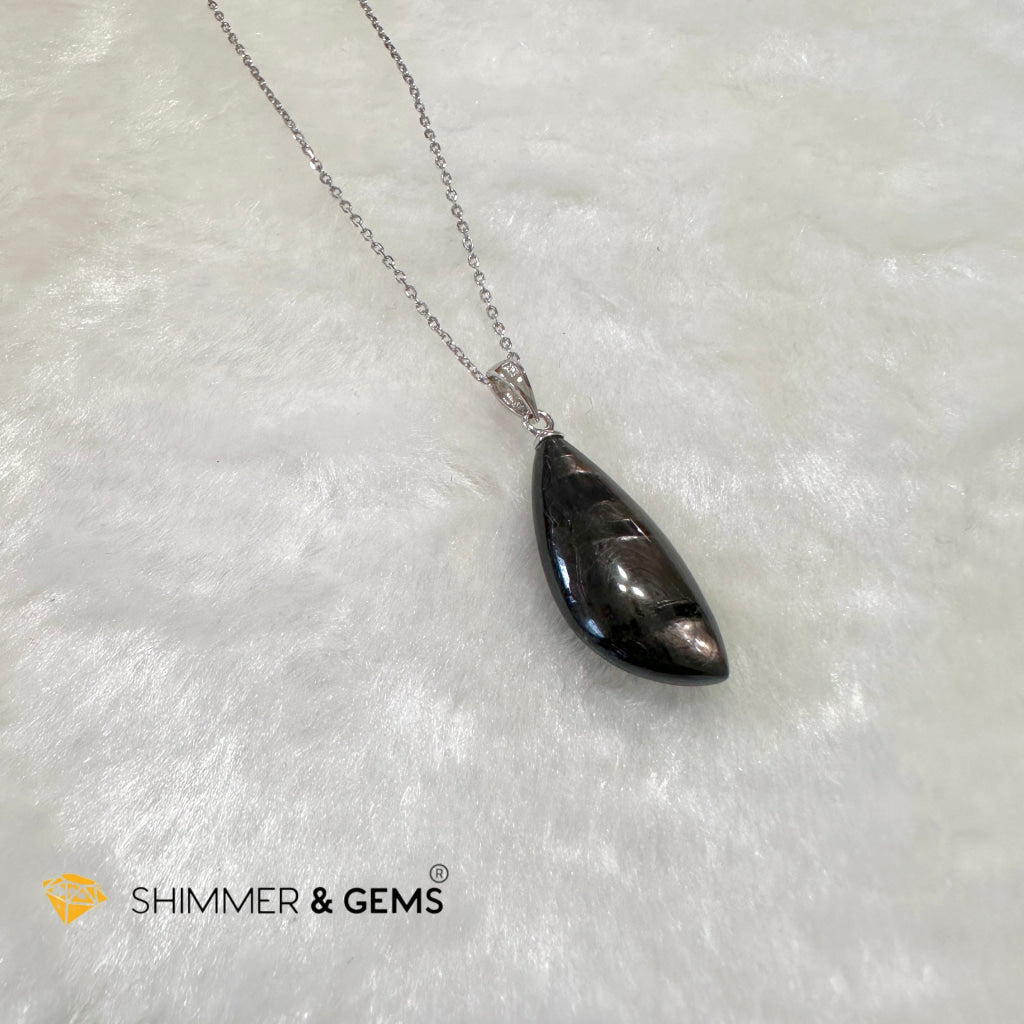 Hypersthene 925 Silver Petal Pendant (Egypt) AAA Grade (12x25x7mm)