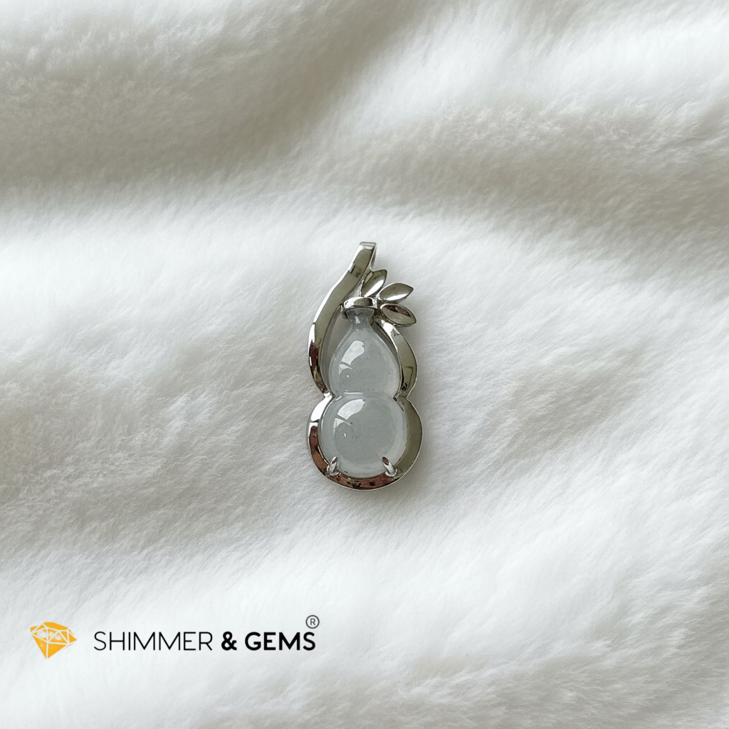 Icy White Jadeite Hulu (Calabash) Pendant in 925 Silver 25mm