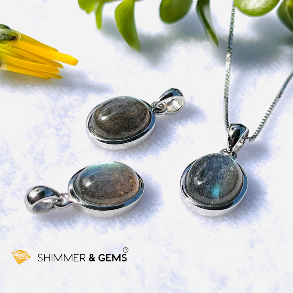 Labradorite Oval Pendant 8X10Mm (Aura Cleanse) Charms & Pendants