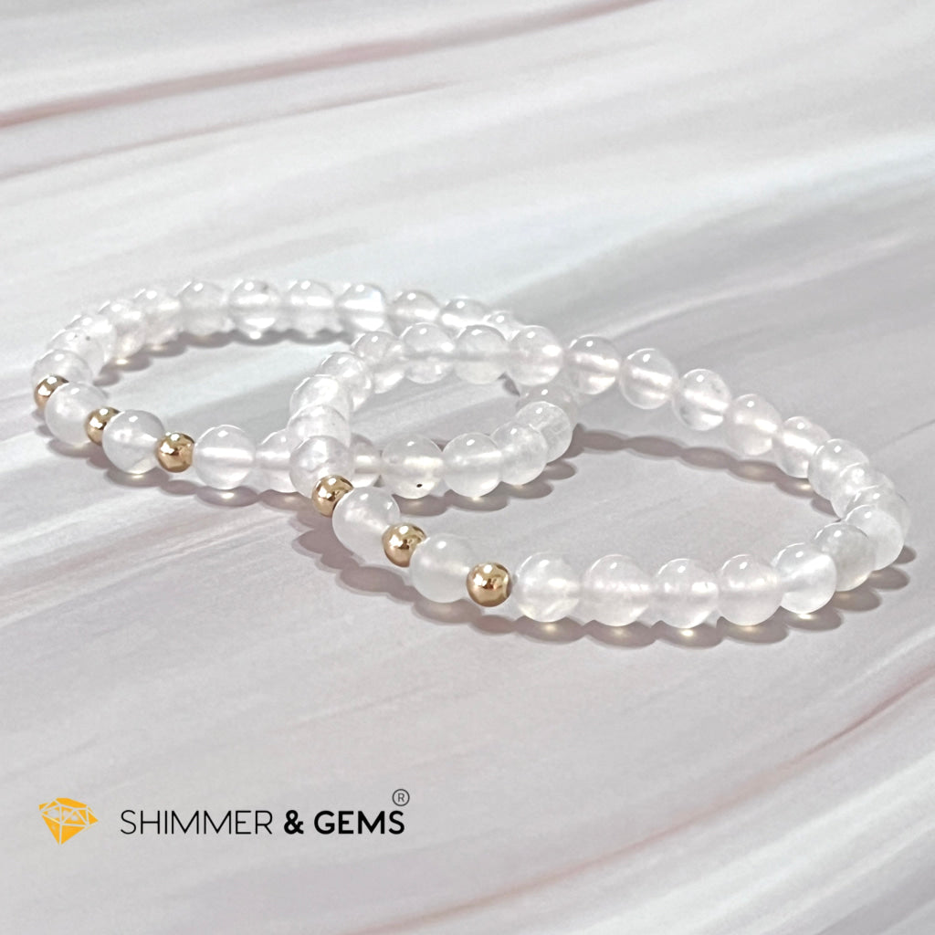 Moonstone 6Mm With 14K Gold Filled Bracelet (Aura Glow)