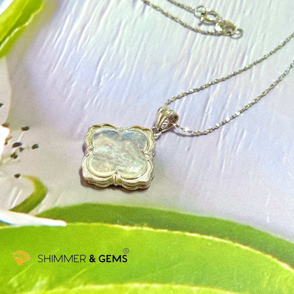 Moonstone Four-Leaf Clover 925 Silver Pendant With Chain (Good Luck)
