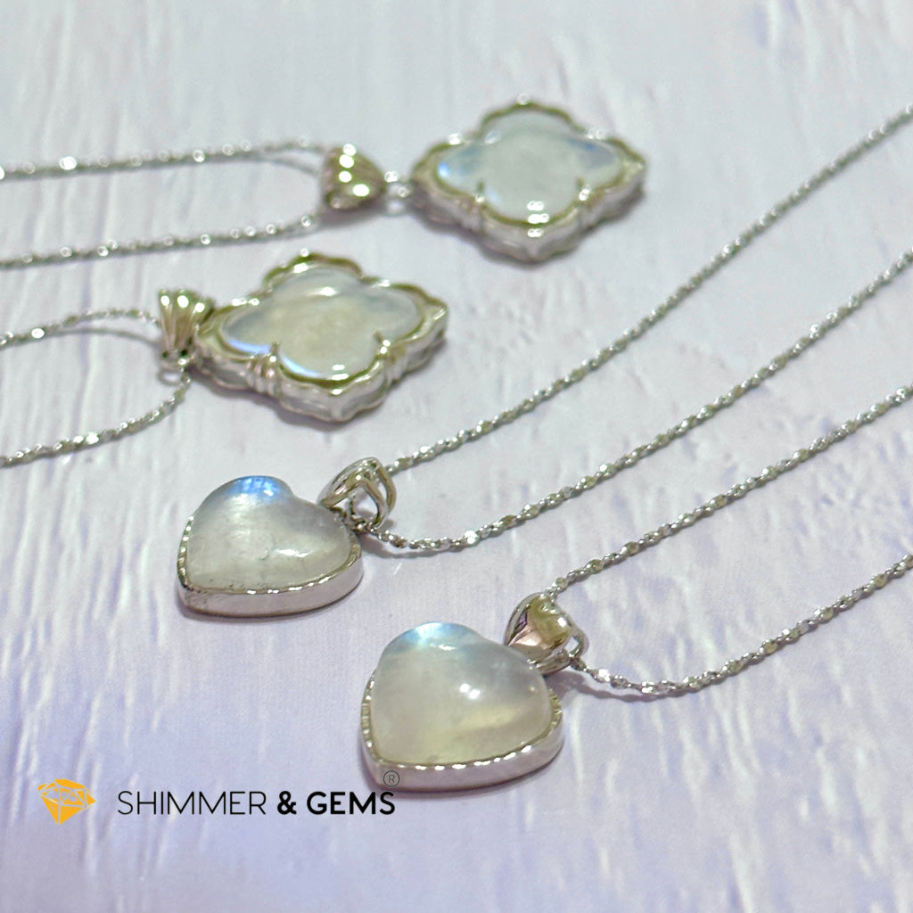 Moonstone Four-Leaf Clover 925 Silver Pendant With Chain (Good Luck)