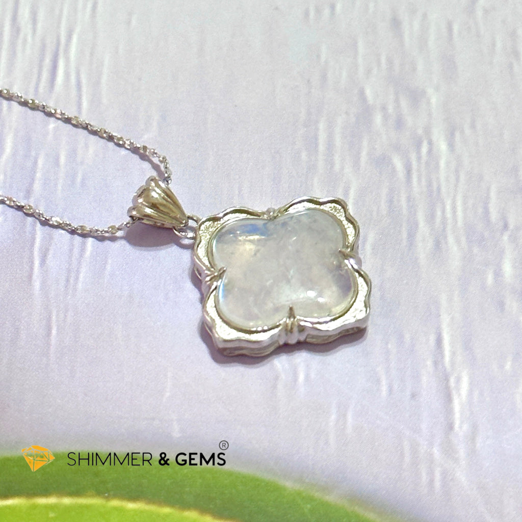 Moonstone Four-Leaf Clover 925 Silver Pendant With Chain (Good Luck)