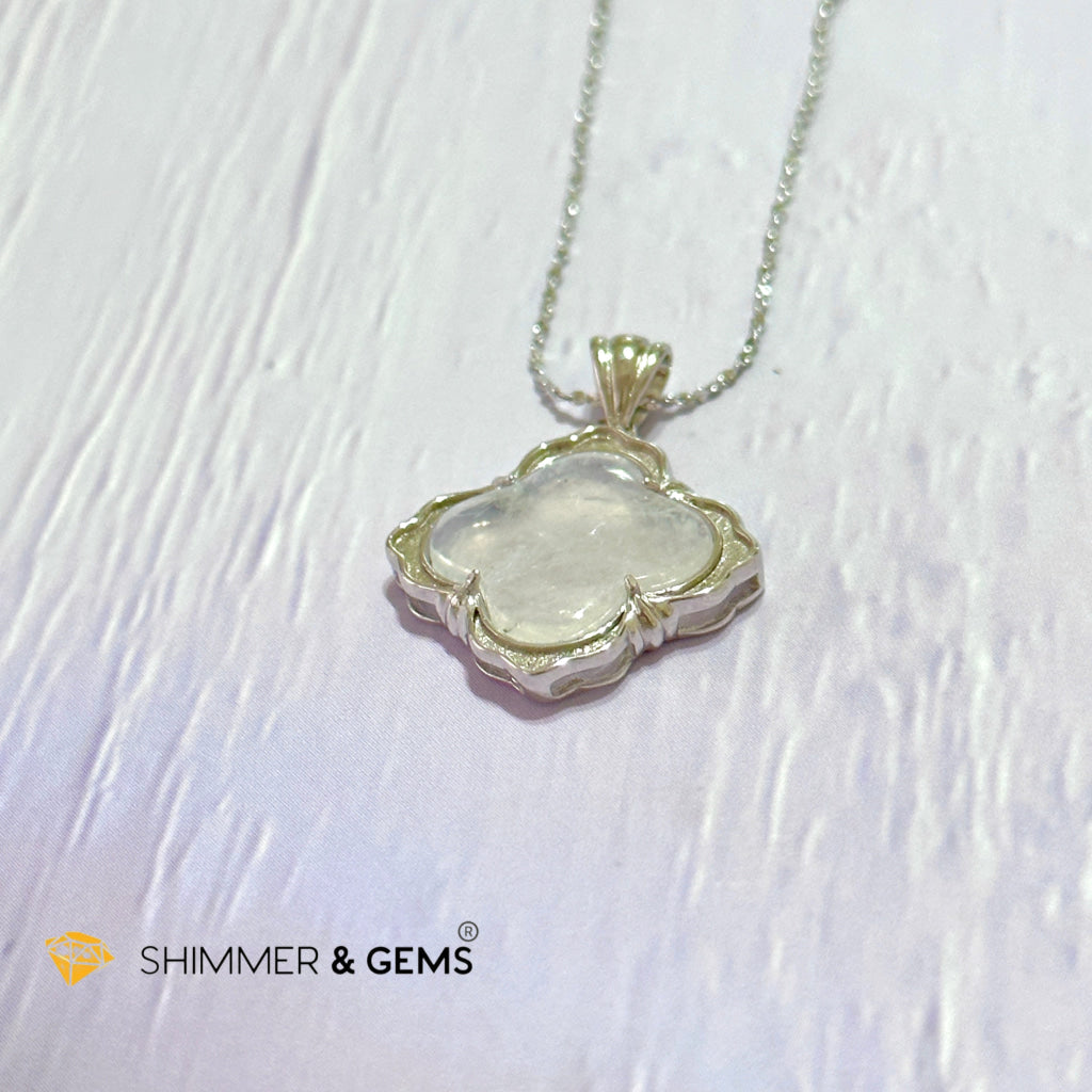 Moonstone Four-Leaf Clover 925 Silver Pendant With Chain (Good Luck)
