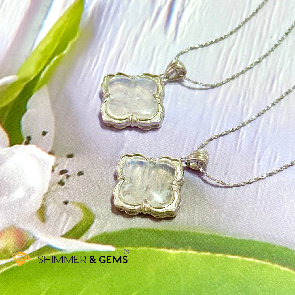 Moonstone Four-Leaf Clover 925 Silver Pendant With Chain (Good Luck)
