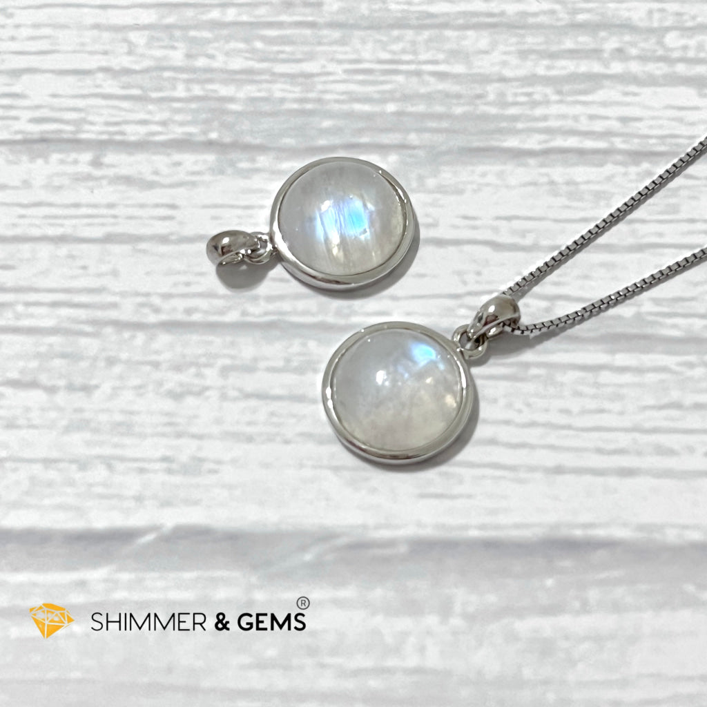 Moonstone Round 925 Silver Pendant