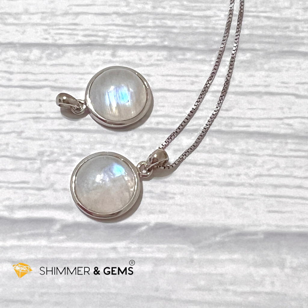 Moonstone Round 925 Silver Pendant