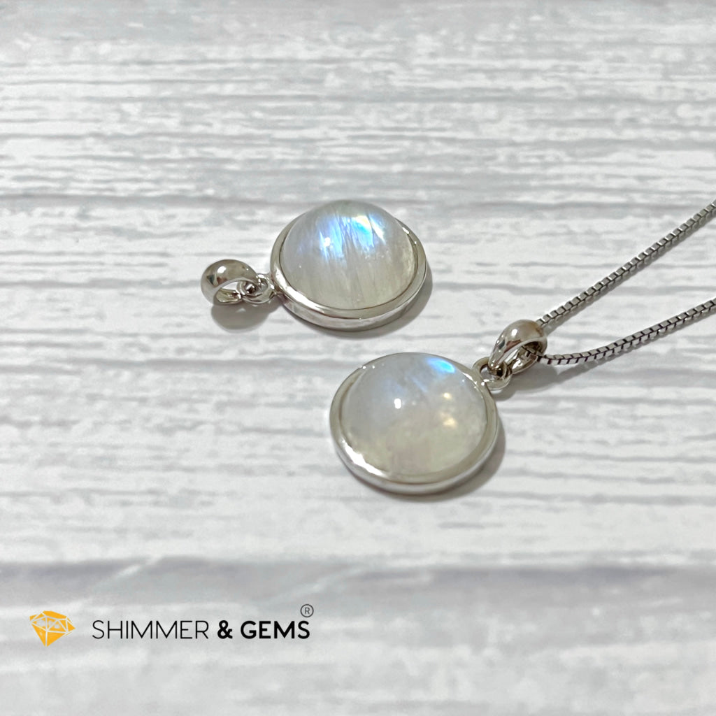 Moonstone Round 925 Silver Pendant