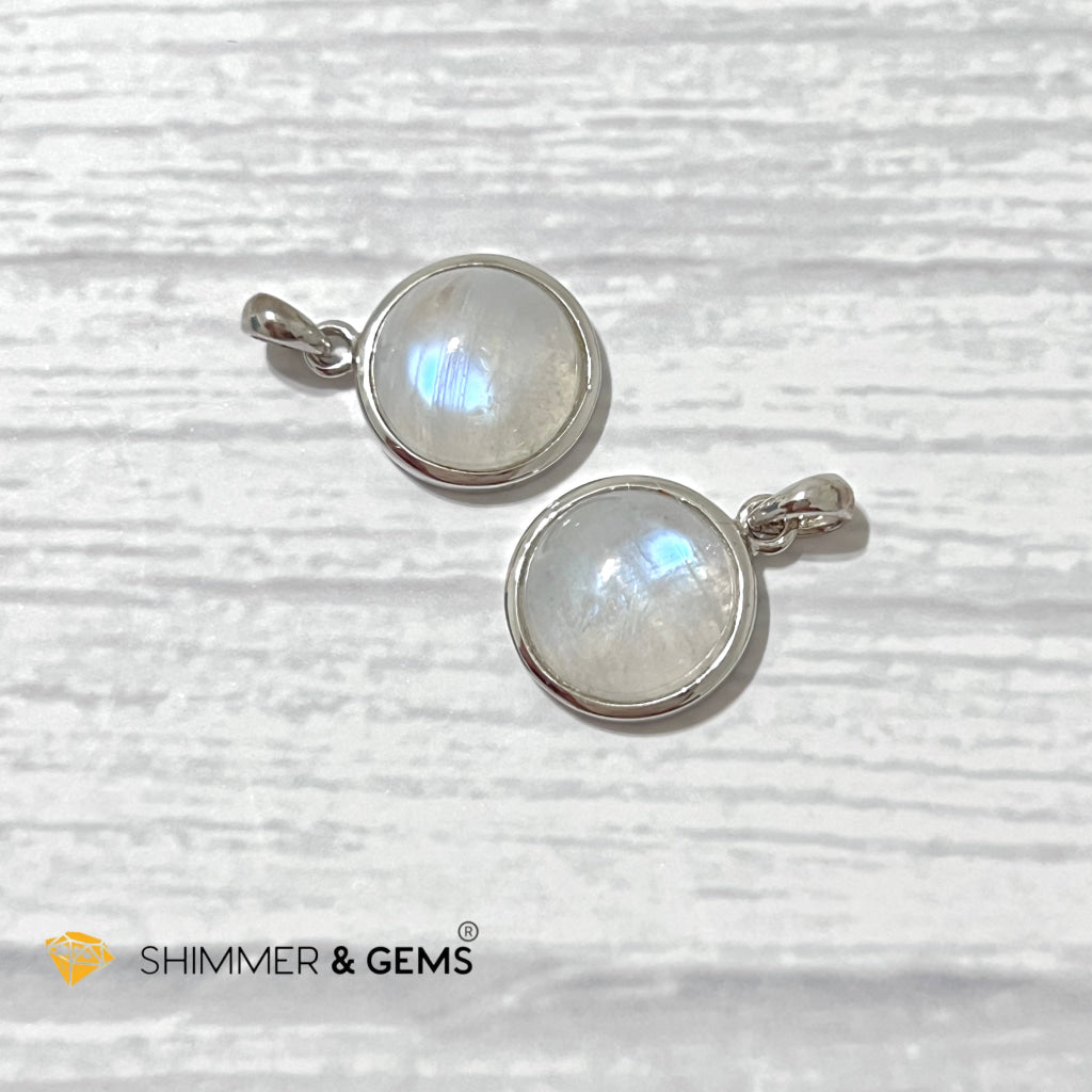 Moonstone Round 925 Silver Pendant