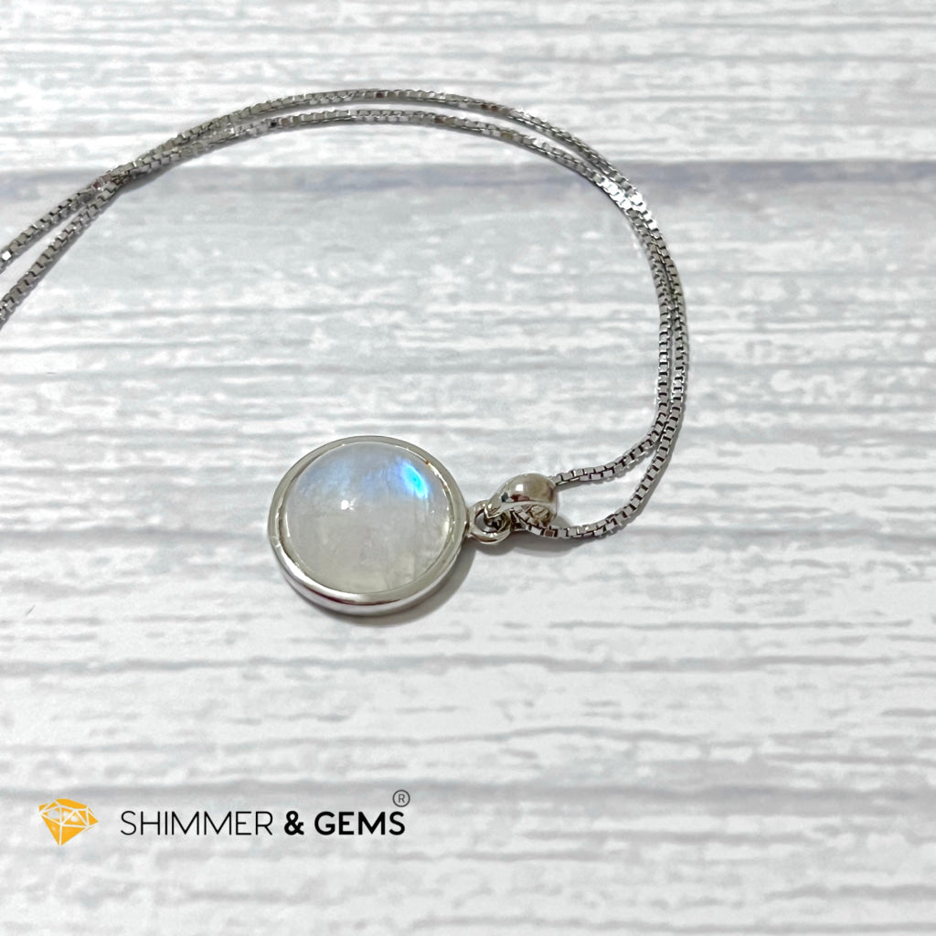 Moonstone Round 925 Silver Pendant