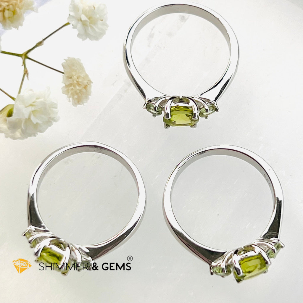 Peridot 6Mm With 3Mm Tourmaline 925 Silver Rings (Money Magnet)