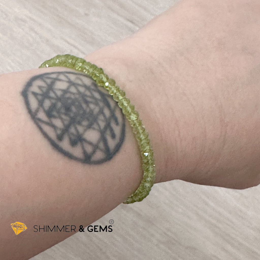 Peridot 925 Silver Bracelet (4-4.5mm Rondelle) Money Magnet