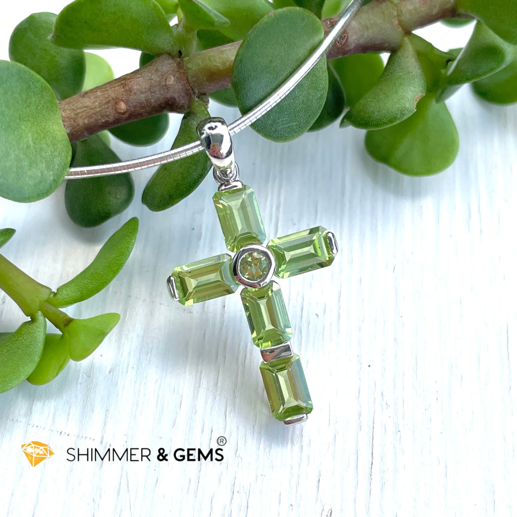 Peridot Cross Pendant In 925 Silver (For Healing And Luck) Charms & Pendants