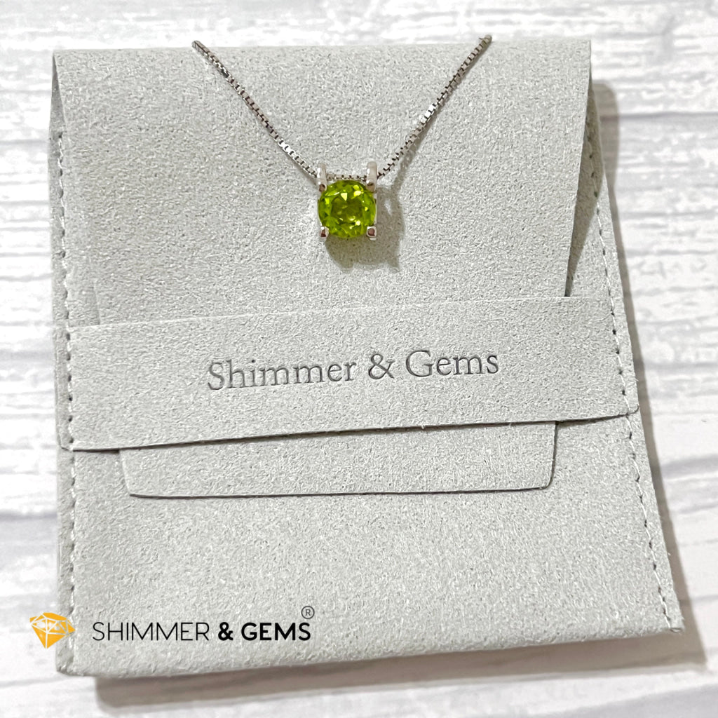 Peridot Faceted Round 7Mm 925 Silver Pendant