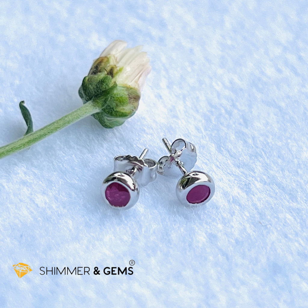 Ruby 4Mm Bezel Earrings (Self Confidence)