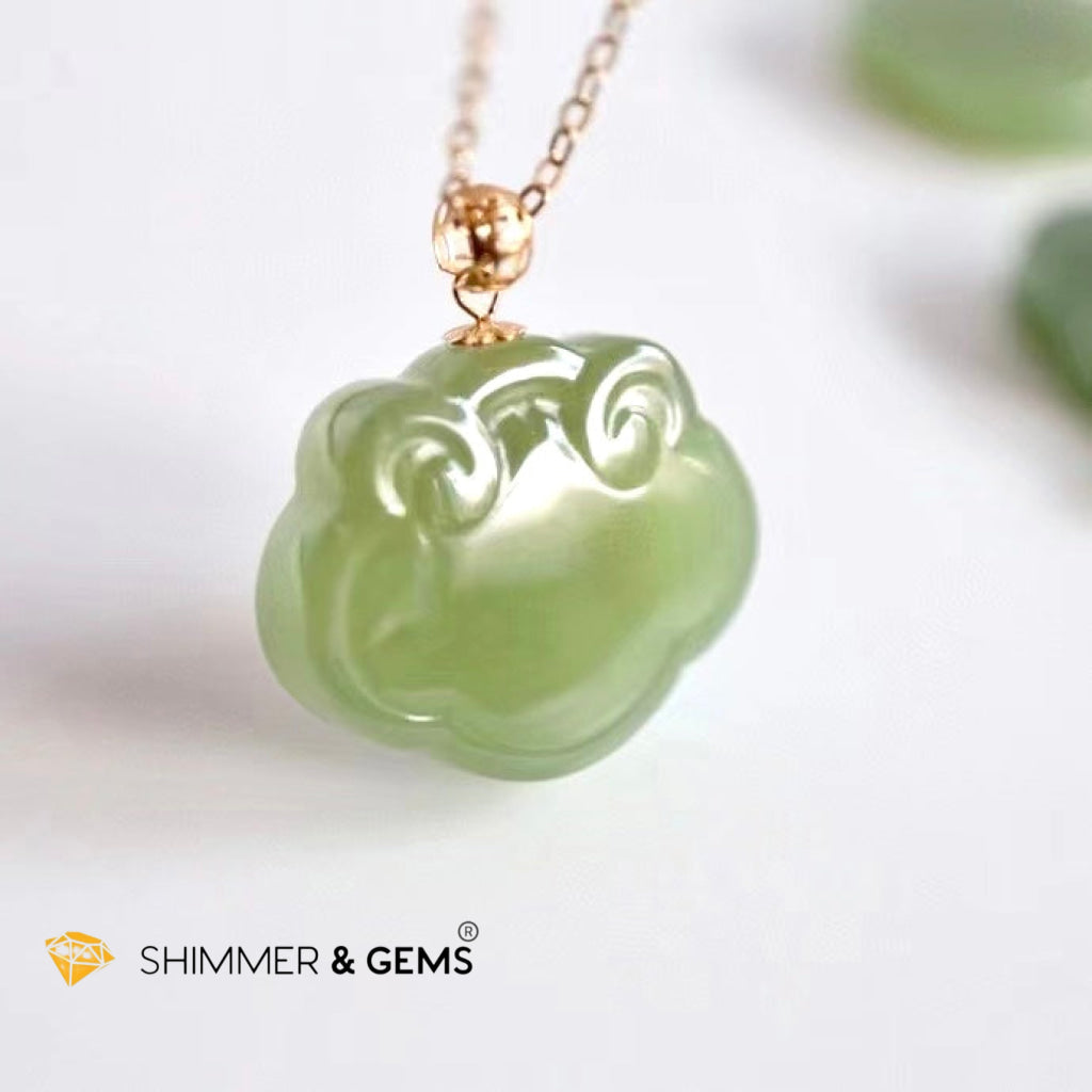 Jade Nephrite Ruyi 18K Gold Pendant