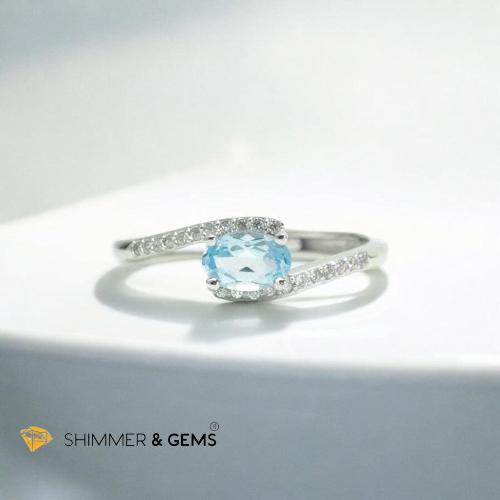 Sky Blue Topaz Solitaire Ring in 925 Silver (AAA) Adjustable