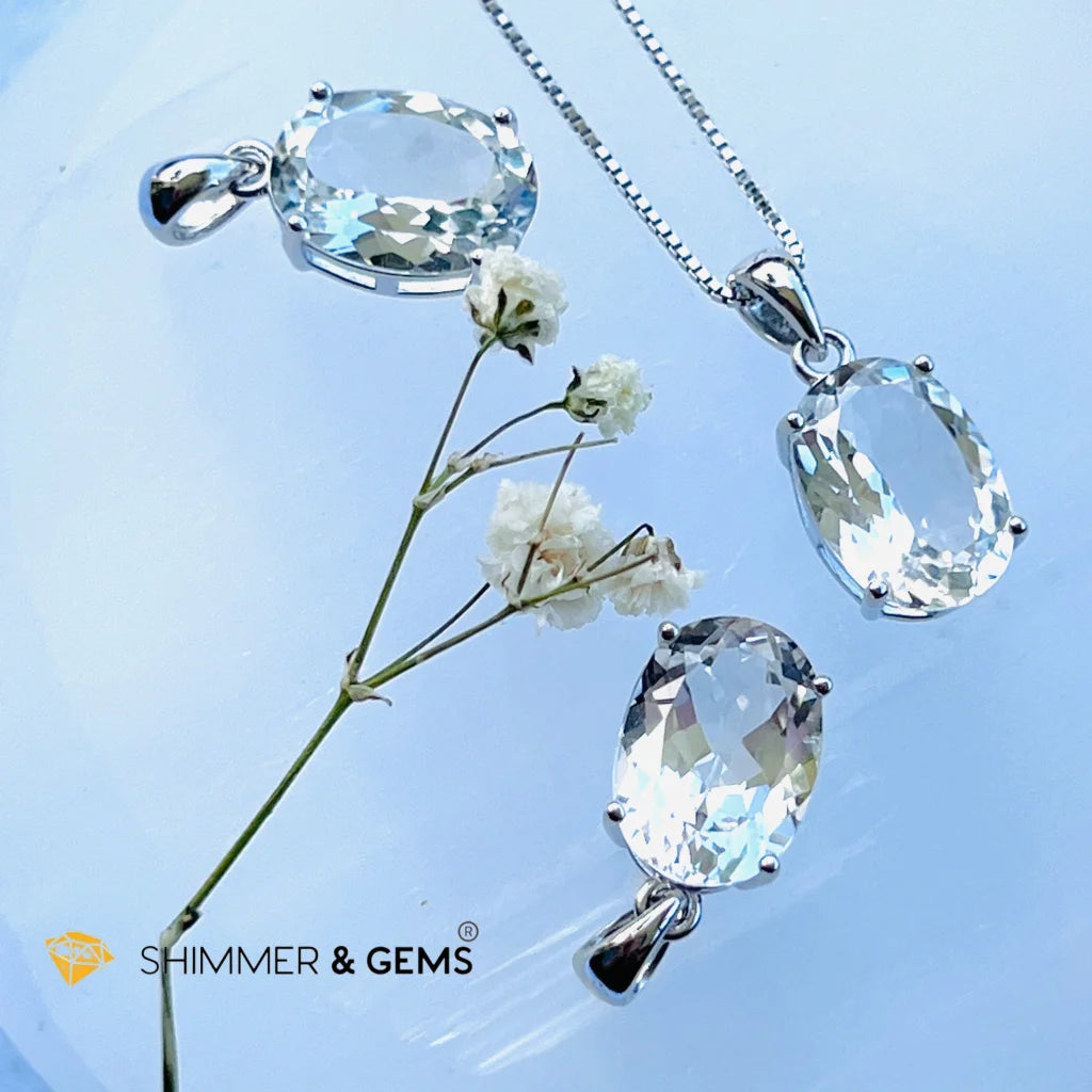 White Topaz 10x14mm Oval Pendant 925 Silver